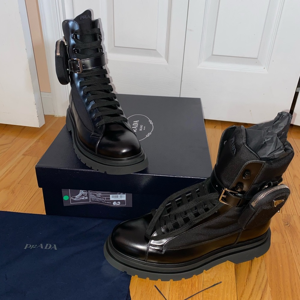 Mens Prada boot with pouch - Picture 3 of 3